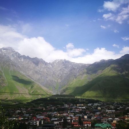Belas Guesthouse Kazbegi Εξωτερικό φωτογραφία