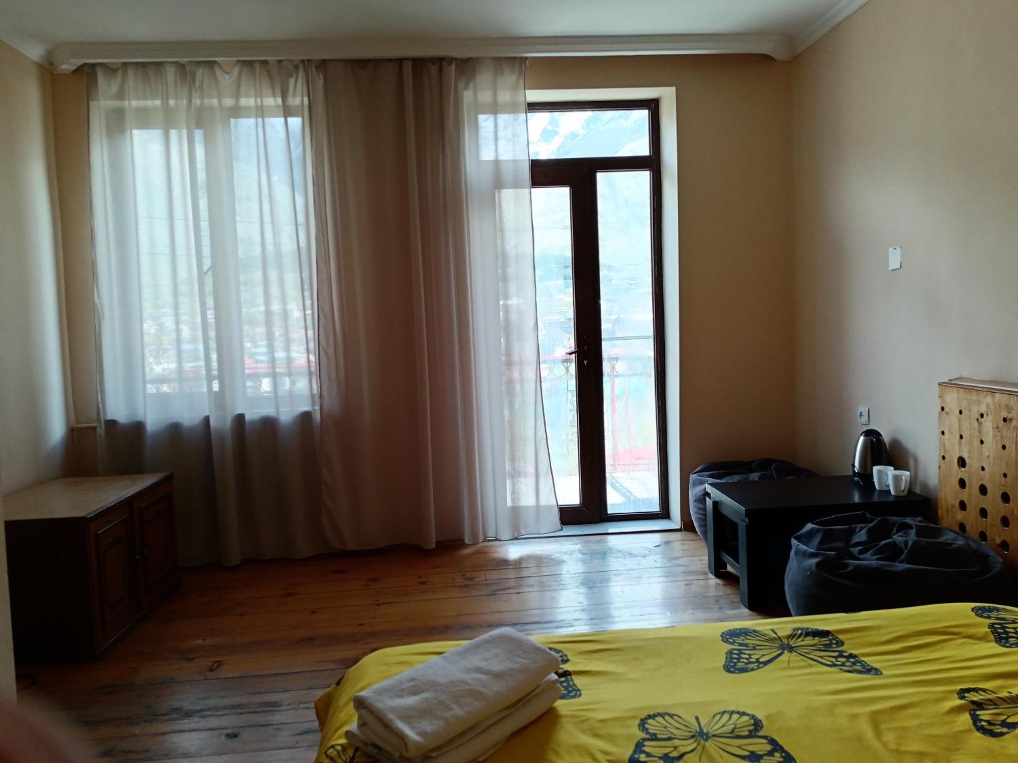 Belas Guesthouse Kazbegi Εξωτερικό φωτογραφία